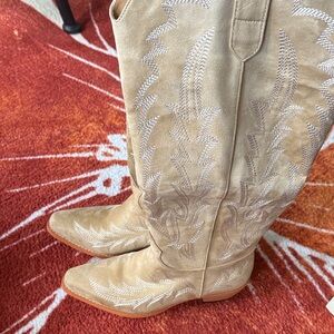 Tan Suede Western Boots